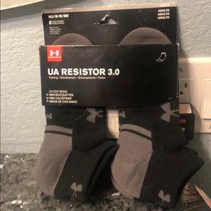 Under Armour NWT Men’s Lo-cut Socks NWT